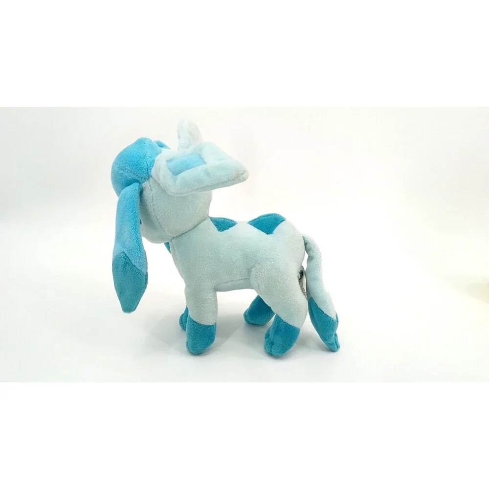 Pokémon Center Glaceon Plush 2017 Official Eeveelution 7